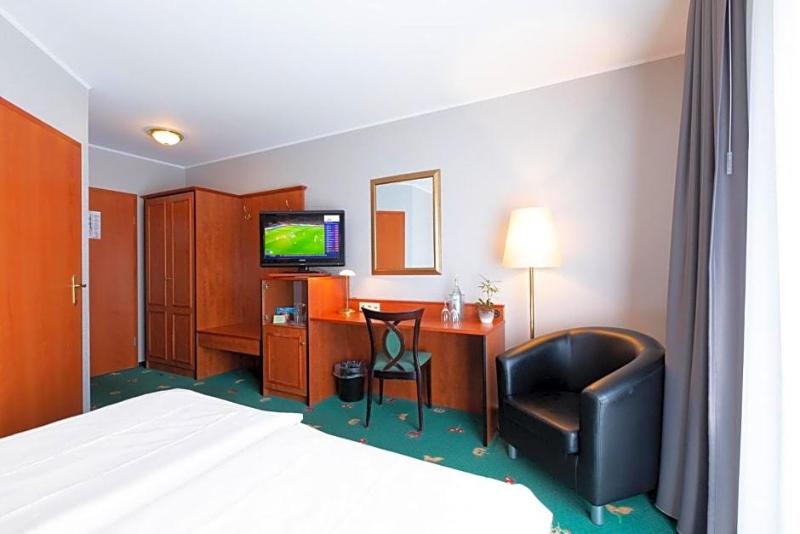 Hotel Freihof image