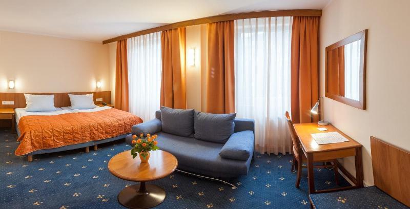 Hotel Rubin image