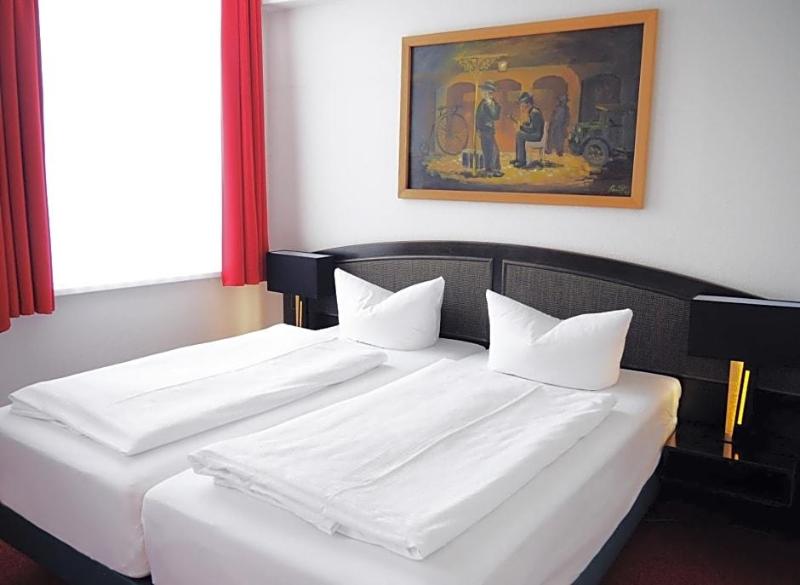 Hotel New Orleans image