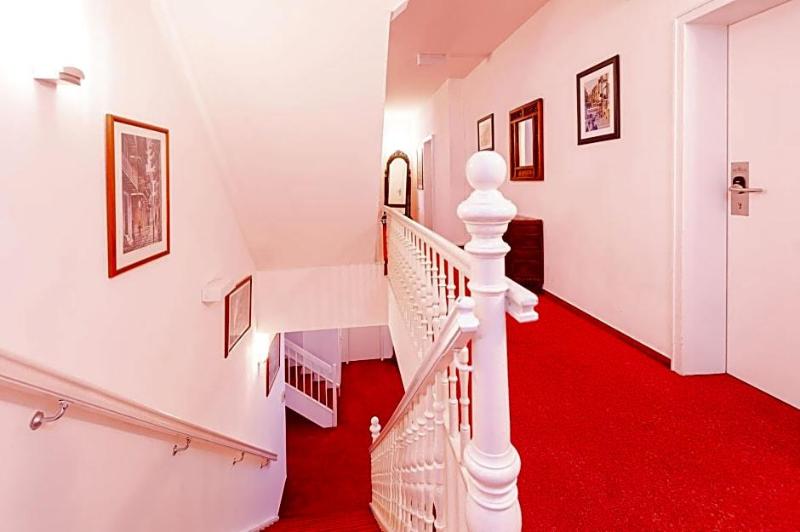 Hotel New Orleans image