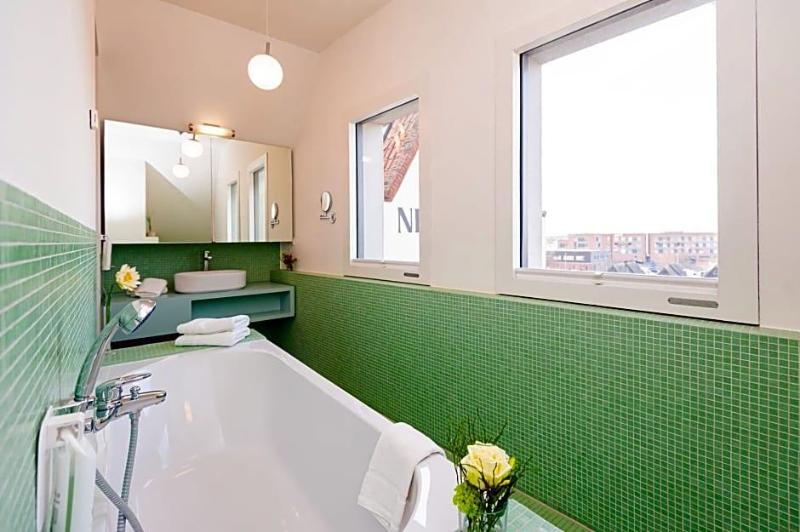 Hotel New Orleans image