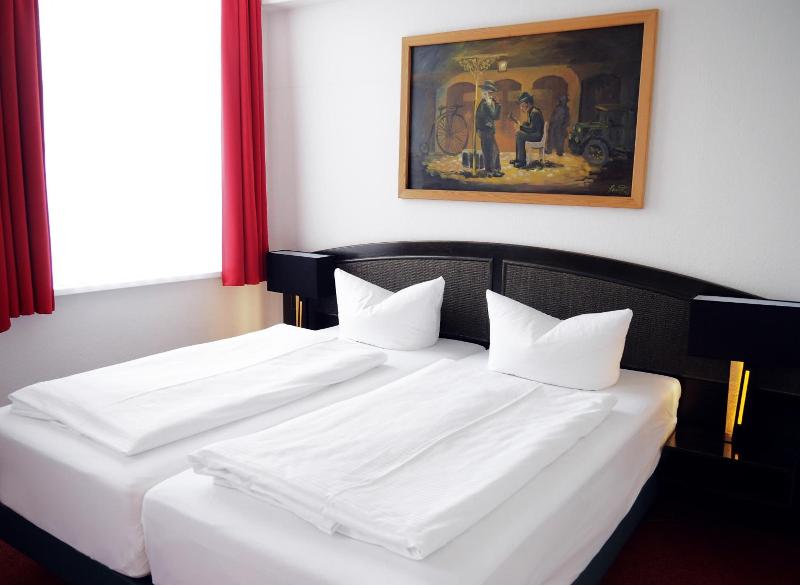 Hotel New Orleans image