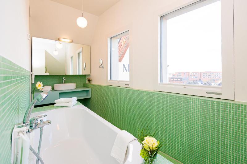 Hotel New Orleans image