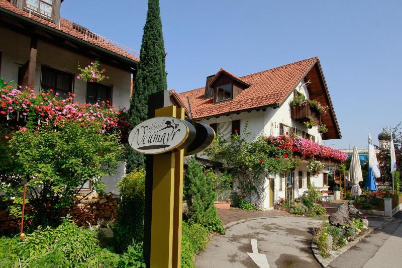 Hotel Neumayr image
