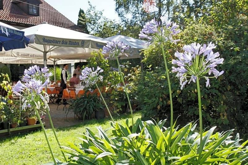 Hotel Neumayr image