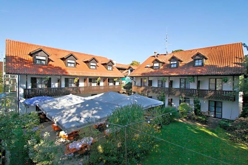 Hotel Neumayr image