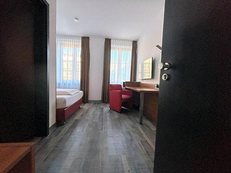 Hotel Fackelmann image