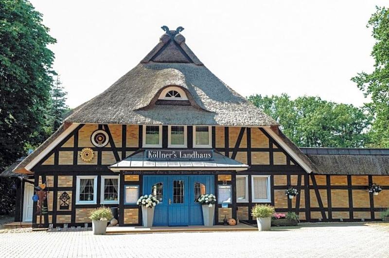 Romantik Hotel Kv?llners Landhaus image