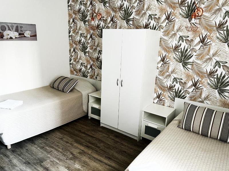 Hotel Abelia image