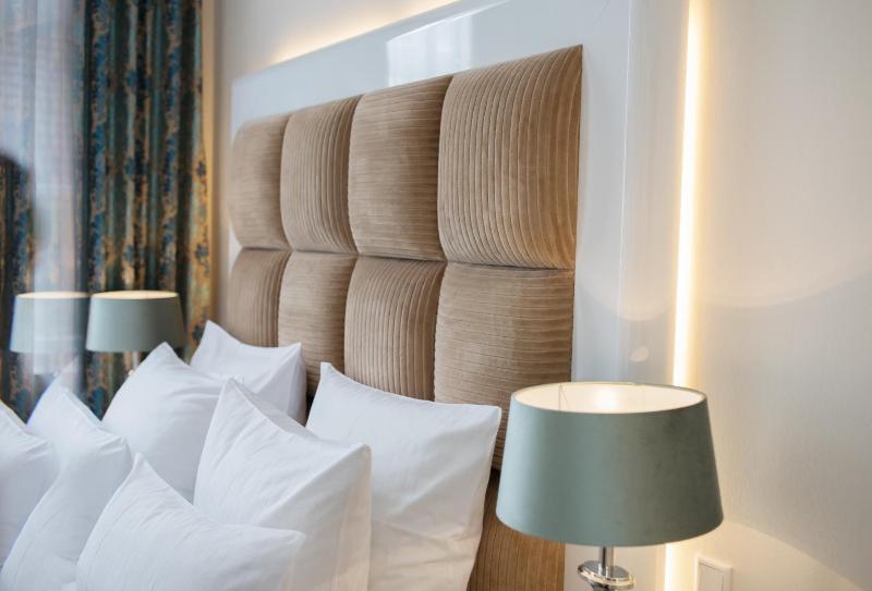 Kv?nig`s Hotel Am Schlosspark image