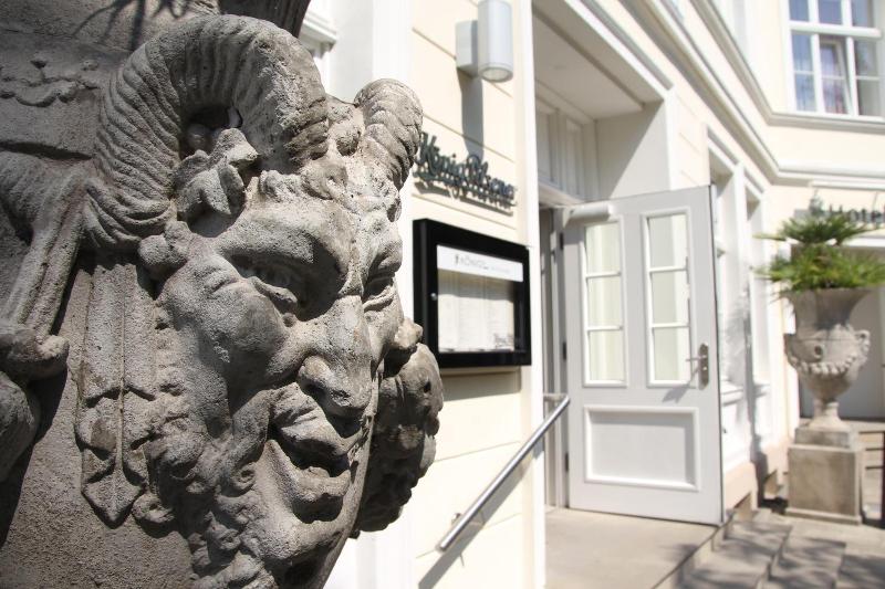 Kv?nig`s Hotel Am Schlosspark image