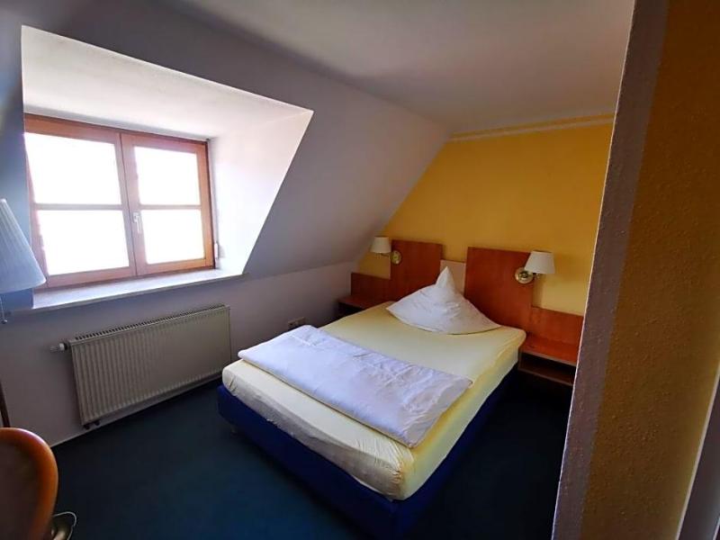 Hotel Thvºringer Hof image