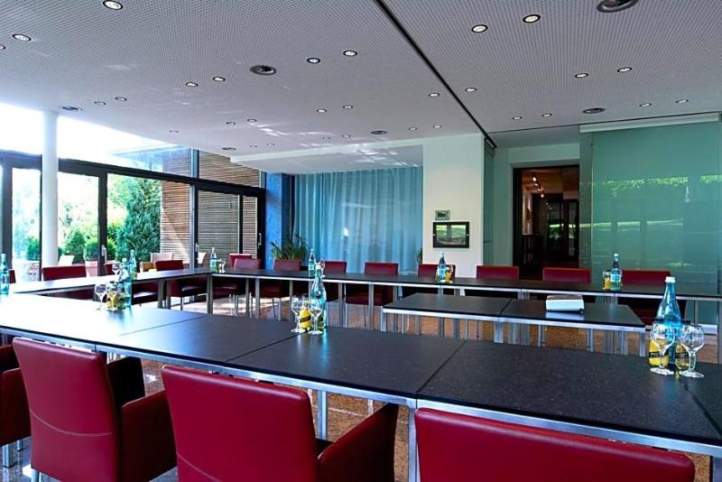 Parkhotel Schillerhv?he image