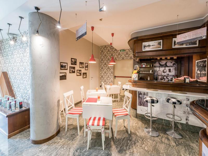 La Casa Del Mulino image