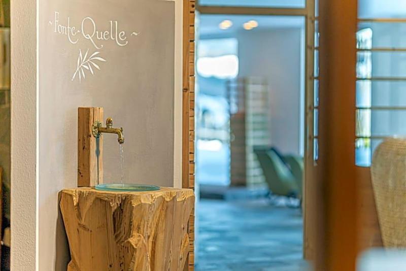 Hotel Chalet Dlaces image