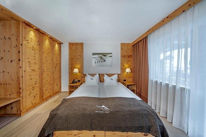 Hotel Chalet Dlaces image