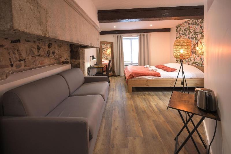 Hotel De La Croisee image