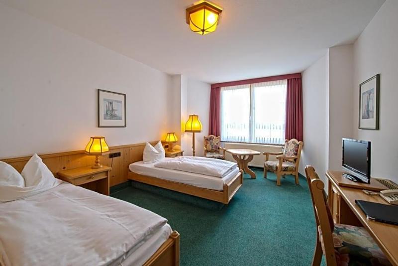 Landhotel Hopp Garni image