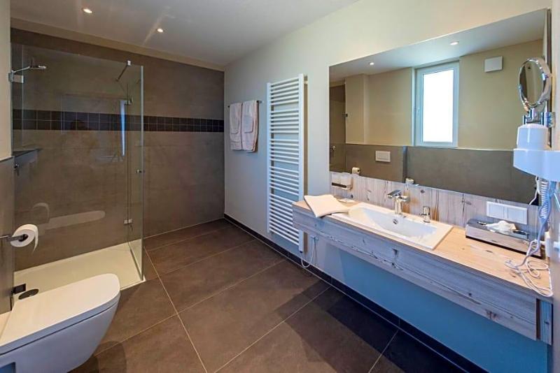 Landhotel Hopp Garni image