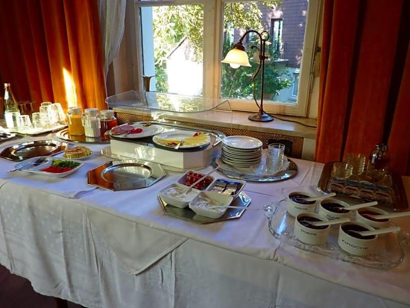 Hotel Waldfriede image
