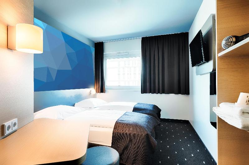 B&B HOTEL Aalborg image