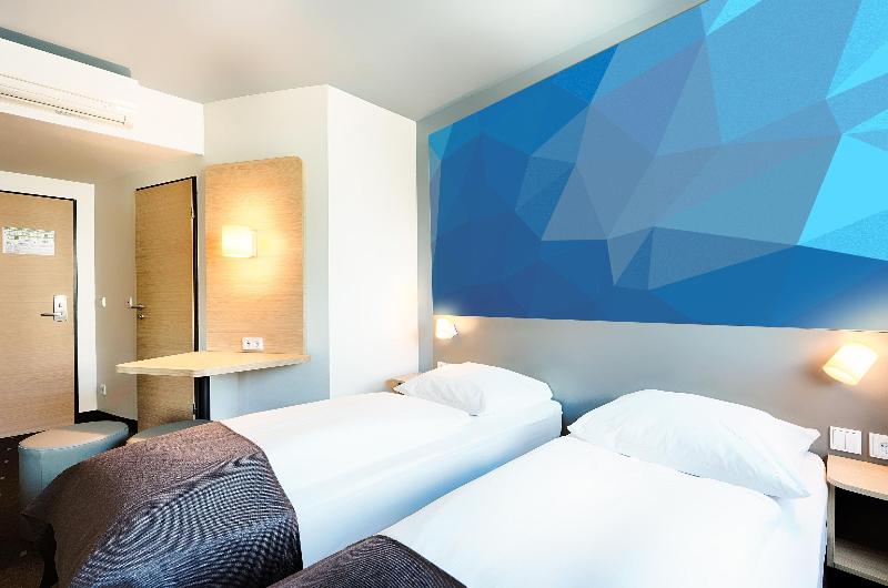 B&B HOTEL Aalborg image