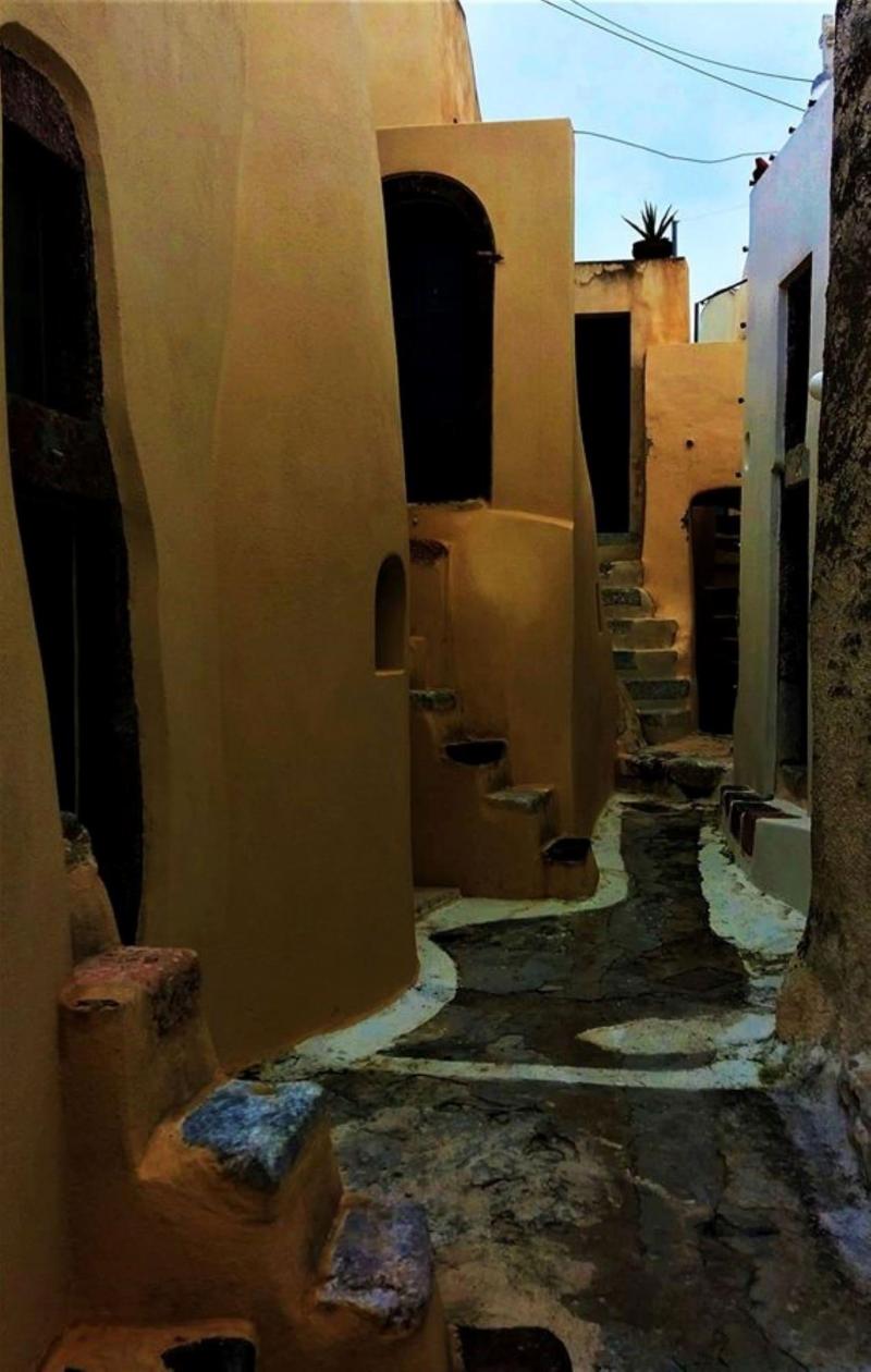 Loukas Kontos Traditional House