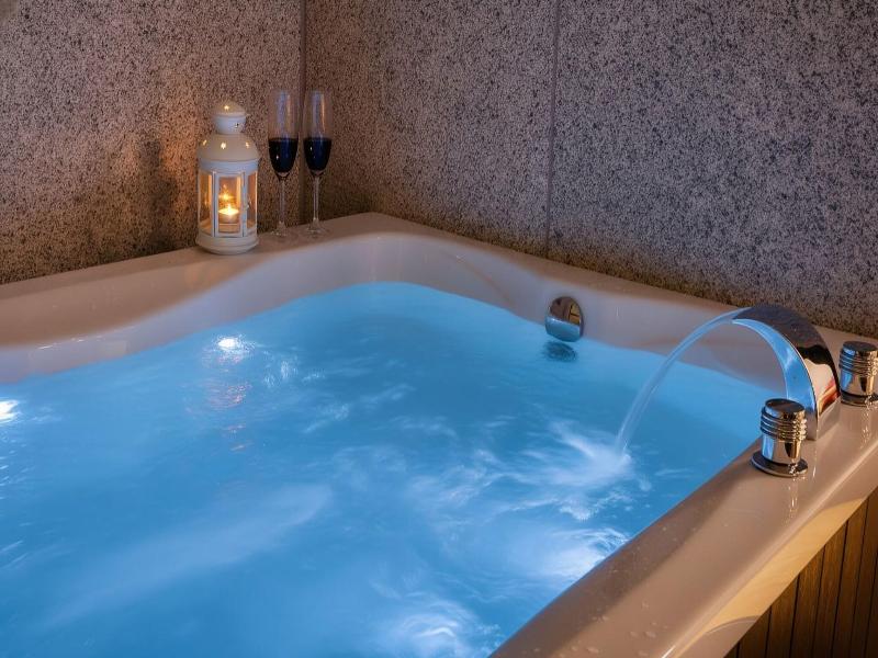 Sokcho Lasso Pool Villa Pension