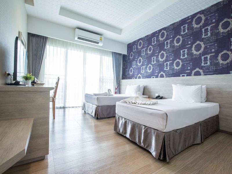 Juntra Resort