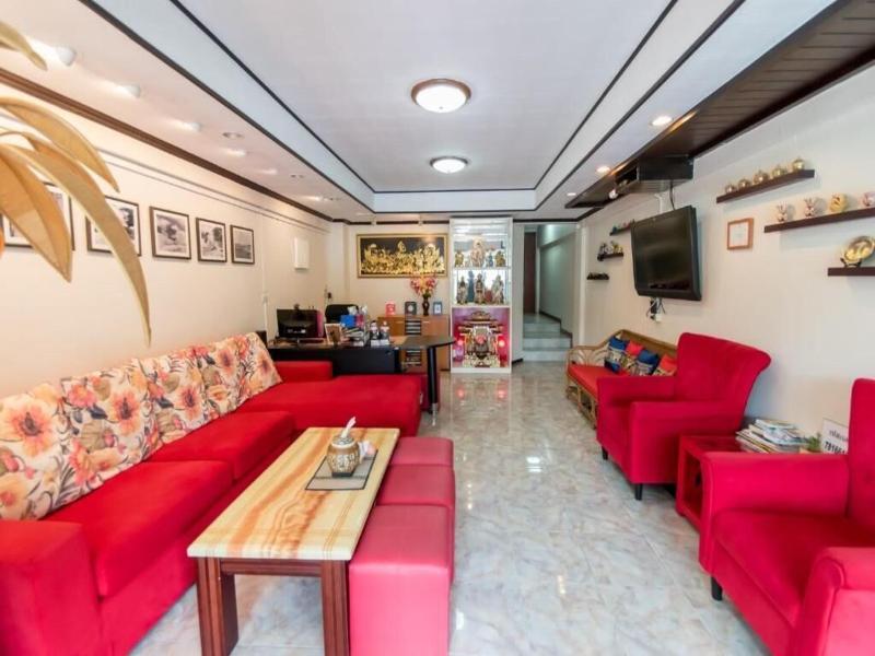 Maria Room For Rent image