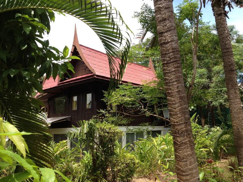 Ban Kaew Villas image