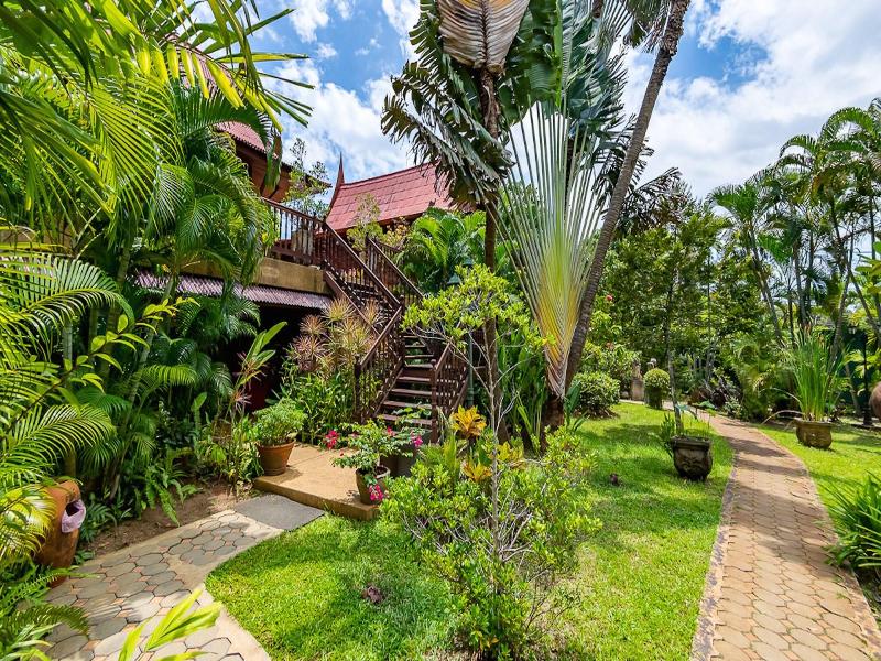 Ban Kaew Villas image