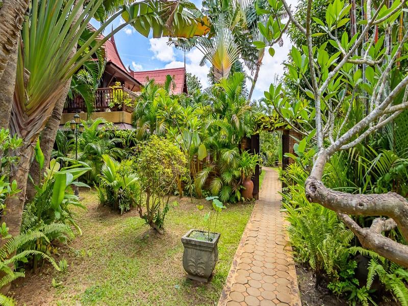 Ban Kaew Villas image