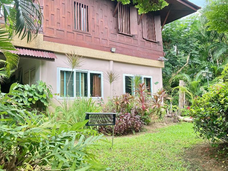 Ban Kaew Villas image