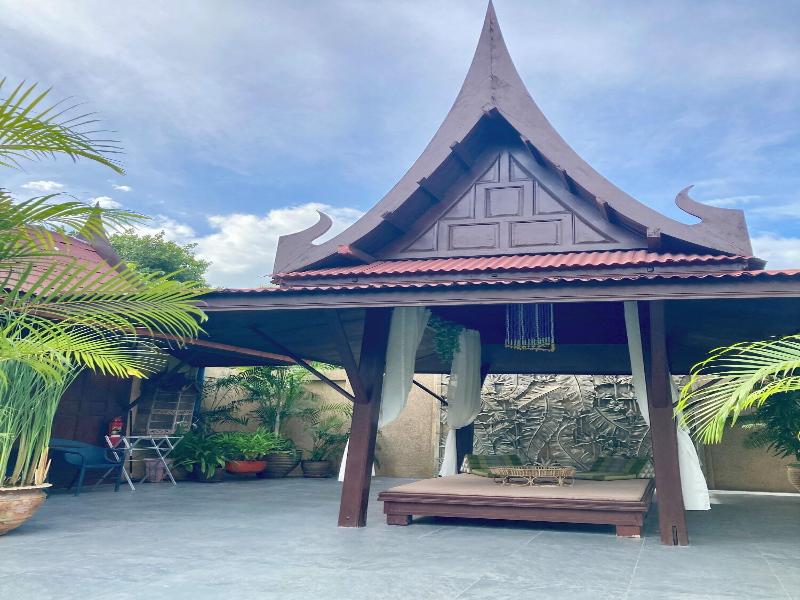 Ban Kaew Villas image