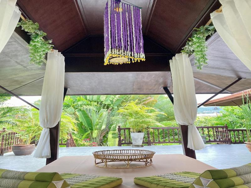 Ban Kaew Villas image
