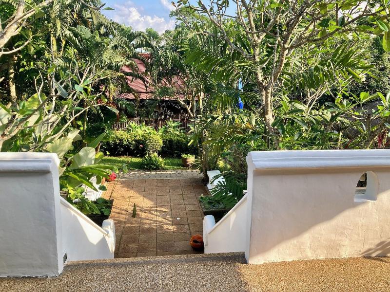 Ban Kaew Villas image
