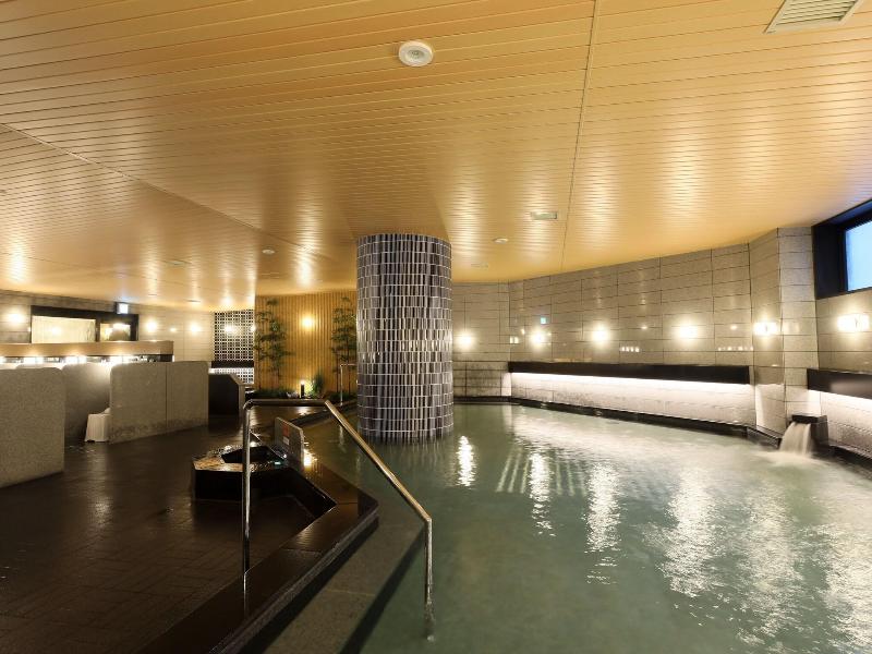 Apa Hotel And Resort Niigata Ekimae Odori image