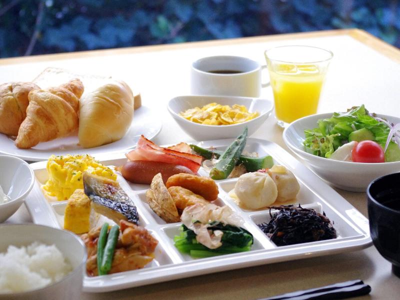 Apa Hotel And Resort Niigata Ekimae Odori image