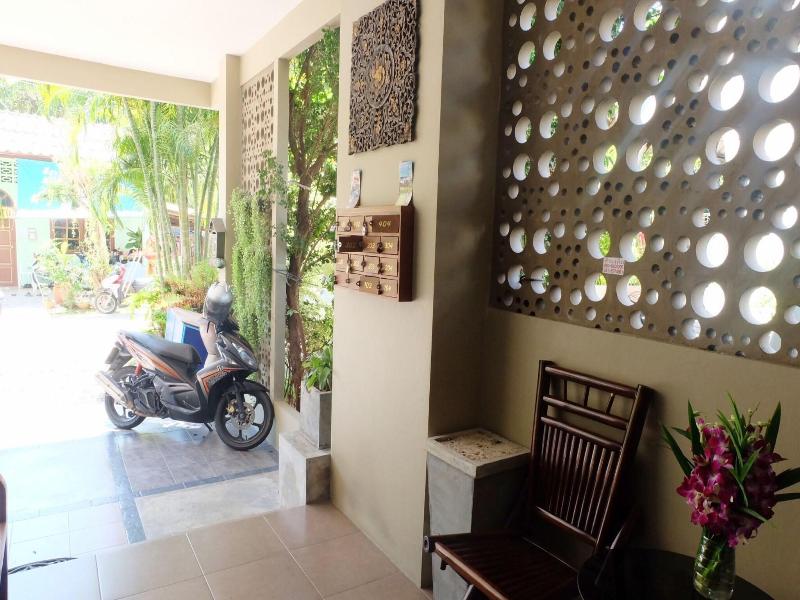 Benjamas Place image