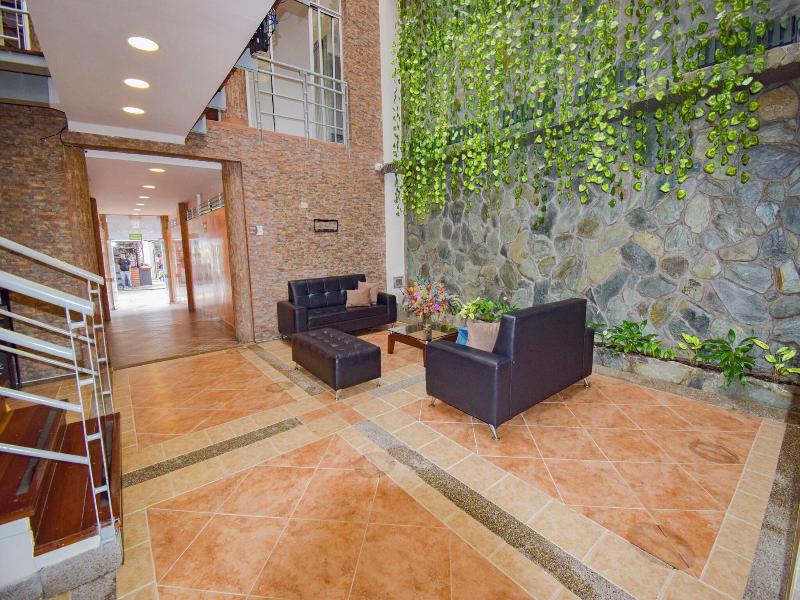 Hotel Monarca Armenia image