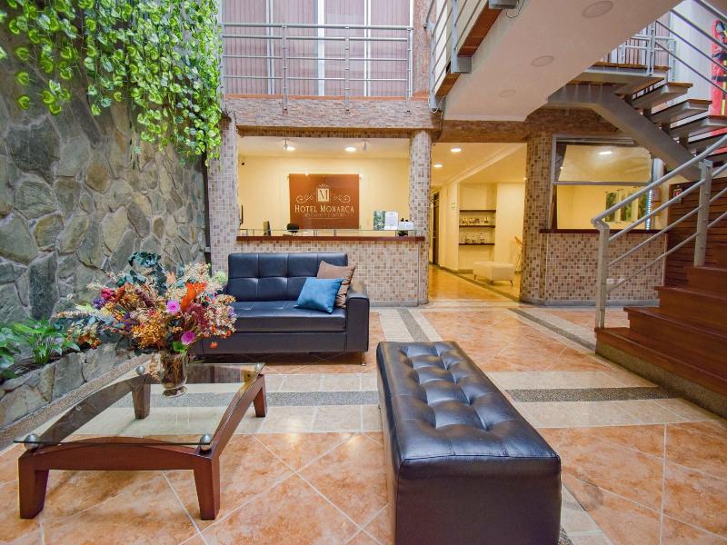 Hotel Monarca Armenia image