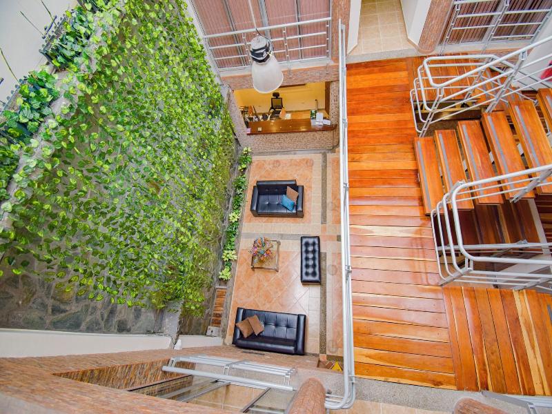 Hotel Monarca Armenia image