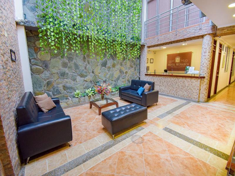 Hotel Monarca Armenia image