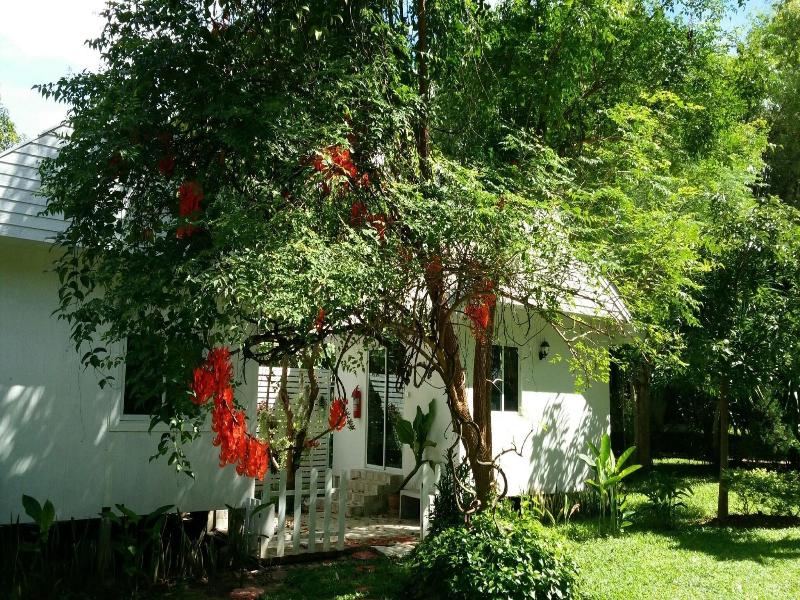 Hadsaisuay Resort And Homestay image
