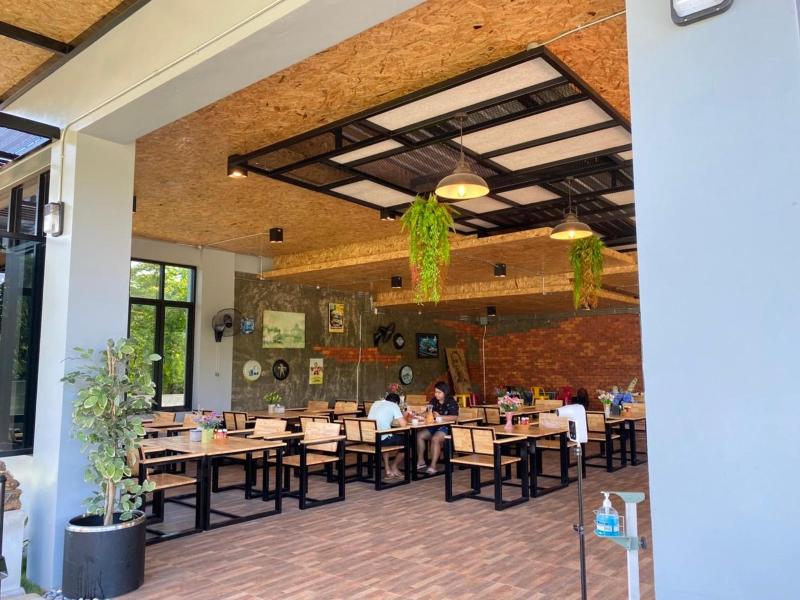 Riverside Hill Resort And Restaurant image