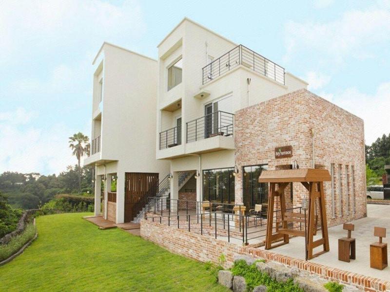 Jeju Ivy Terrace Pension — photo 15