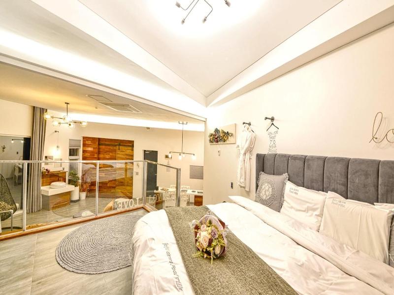 Seogwipo Dawa Pool Villa Pension — photo 5