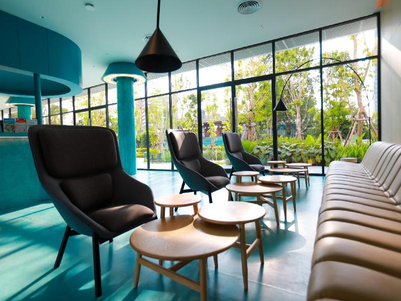 Go Hotel Si Racha At Central Si Racha image