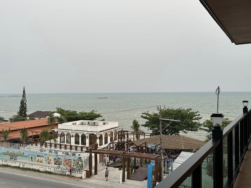Triple O Phala Beach image
